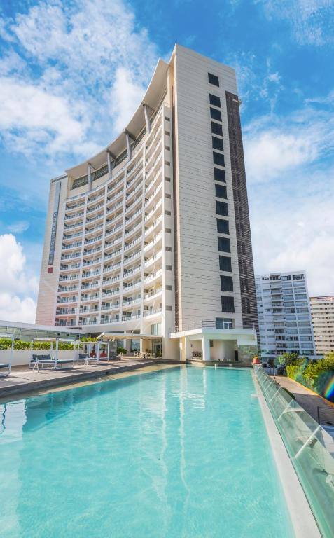 Krystal Urban Cancún & Beach Club: Swimming pool