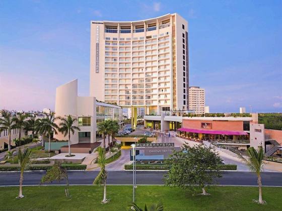 Krystal Urban Cancún & Beach Club: Property views