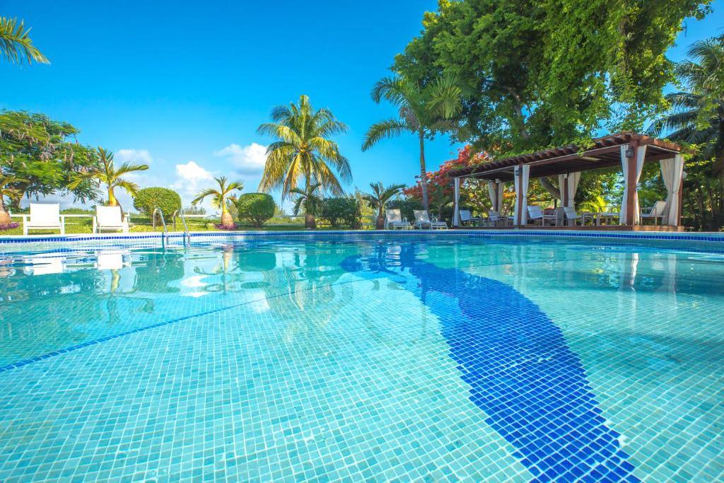 Las Gaviotas Hotel & Suites: Facility photos