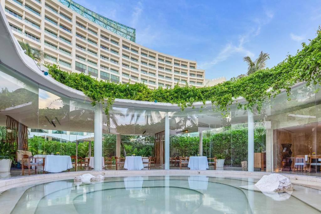 Live Aqua Cancun: Restaurant