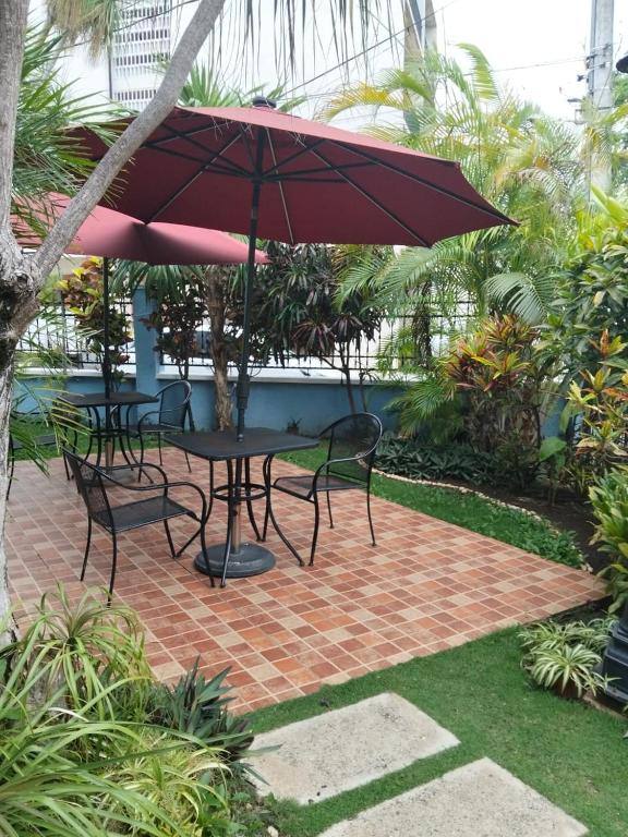 Los Girasoles: Property views