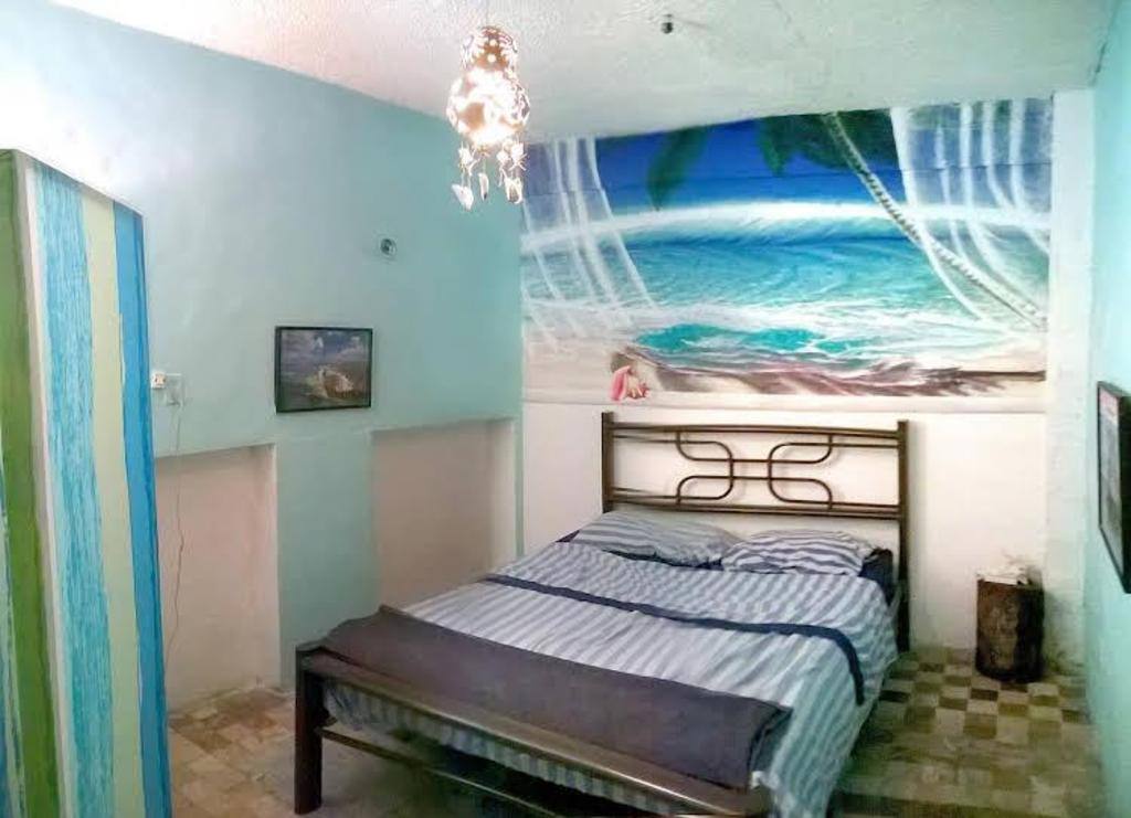 Mayan Hostel Cancun: Room photos
