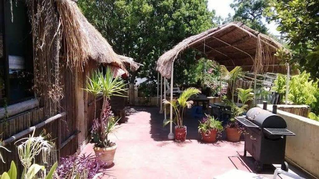 Mayan Hostel Cancun: Property views
