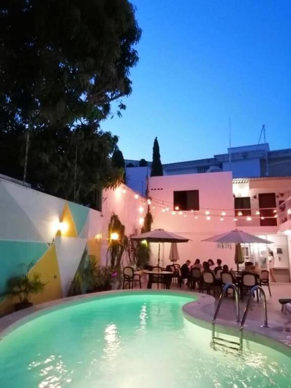 Moloch Hostel y Suites: Facilities