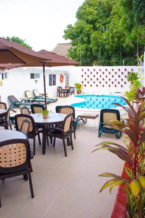 Moloch Hostel y Suites: Property views