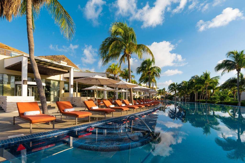 Moon Palace The Grand - Cancún: Swimming pool