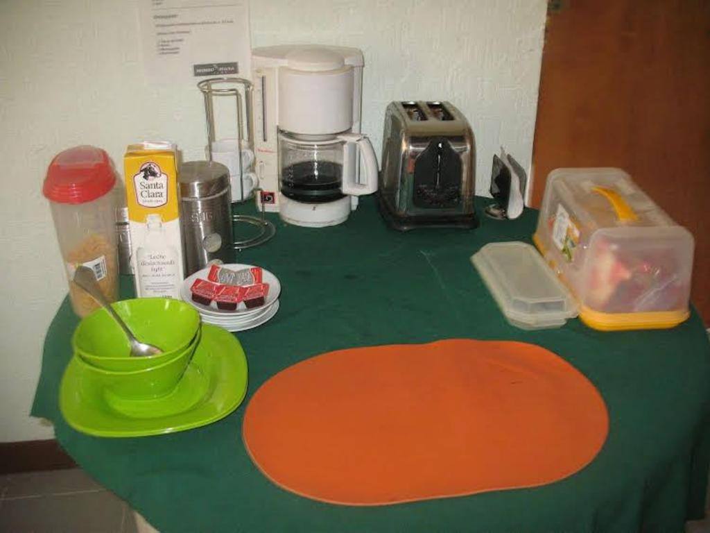 Mundo Maya Hostel: Dining