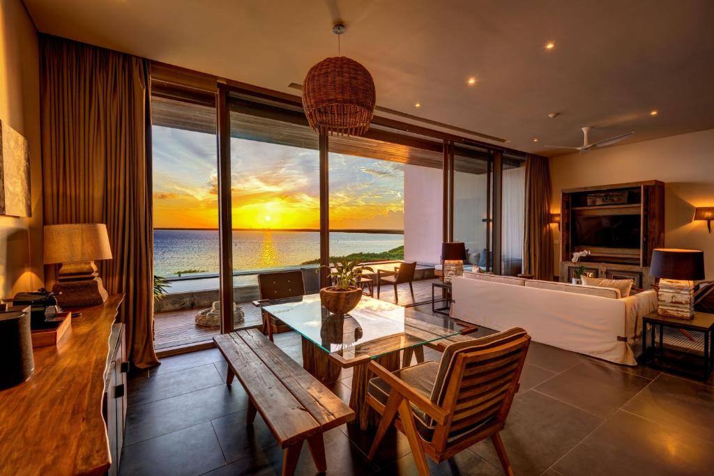Nizuc Resort and Spa: Balcony/terrace
