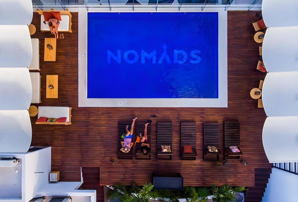 Nomads Hostel, Hotel & Rooftop Pool: Other