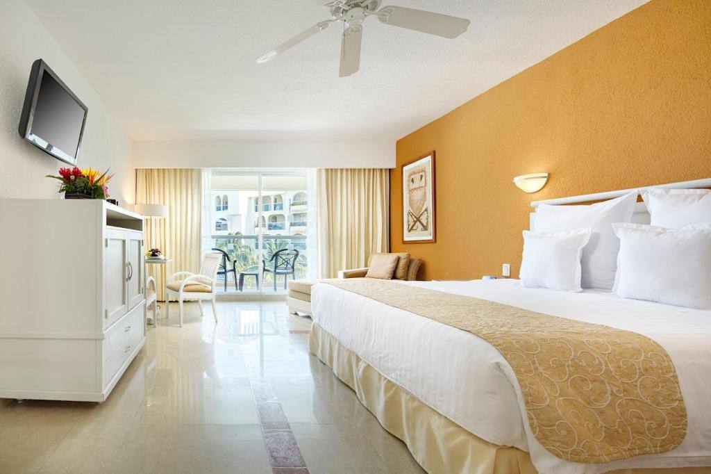 Occidental Costa Cancun: Room photos