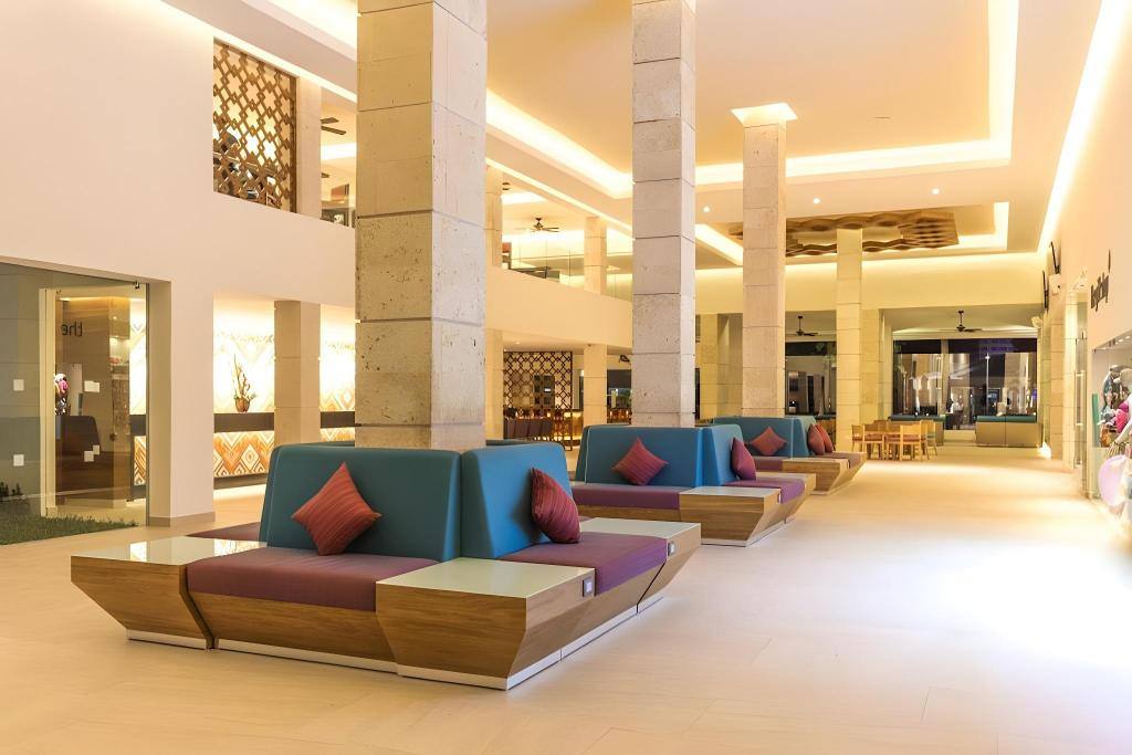 Occidental Costa Cancun: Property views