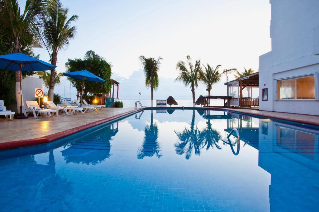 Ocean View Cancun Arenas: Facilities