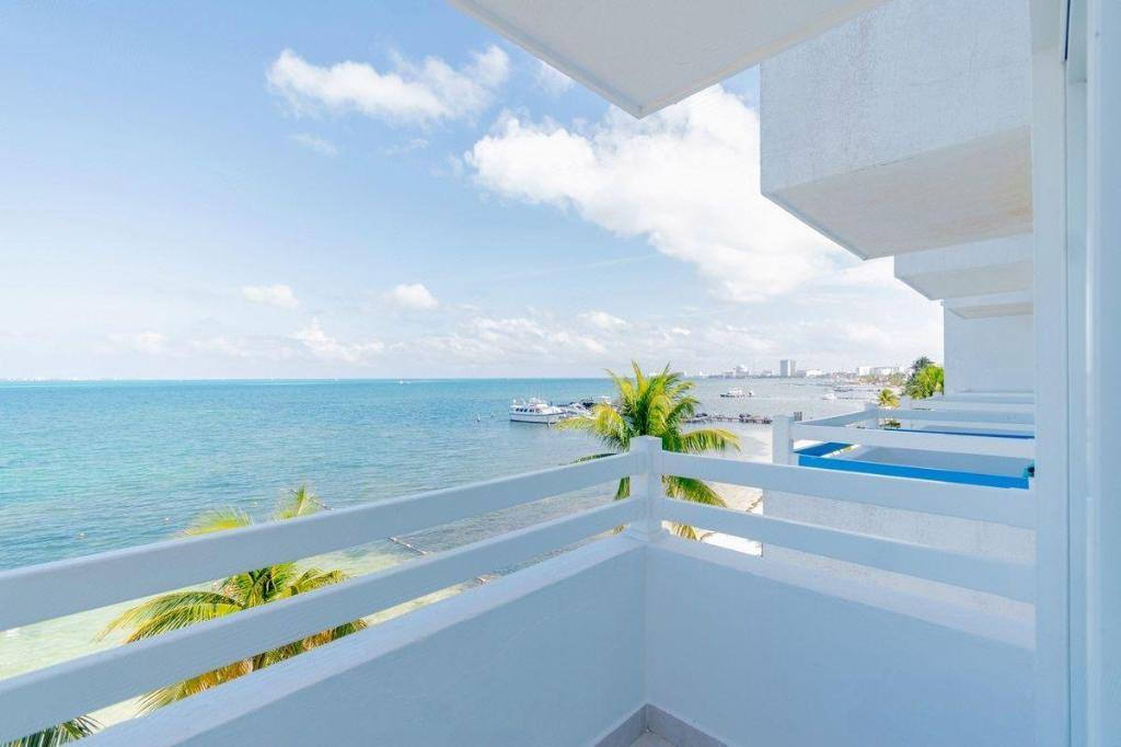 Ocean View Cancun Arenas: Facilities