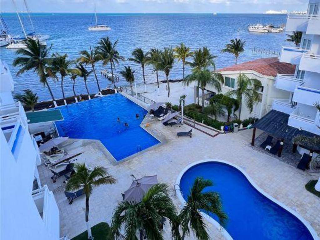 Ocean View Cancun Arenas: Property views