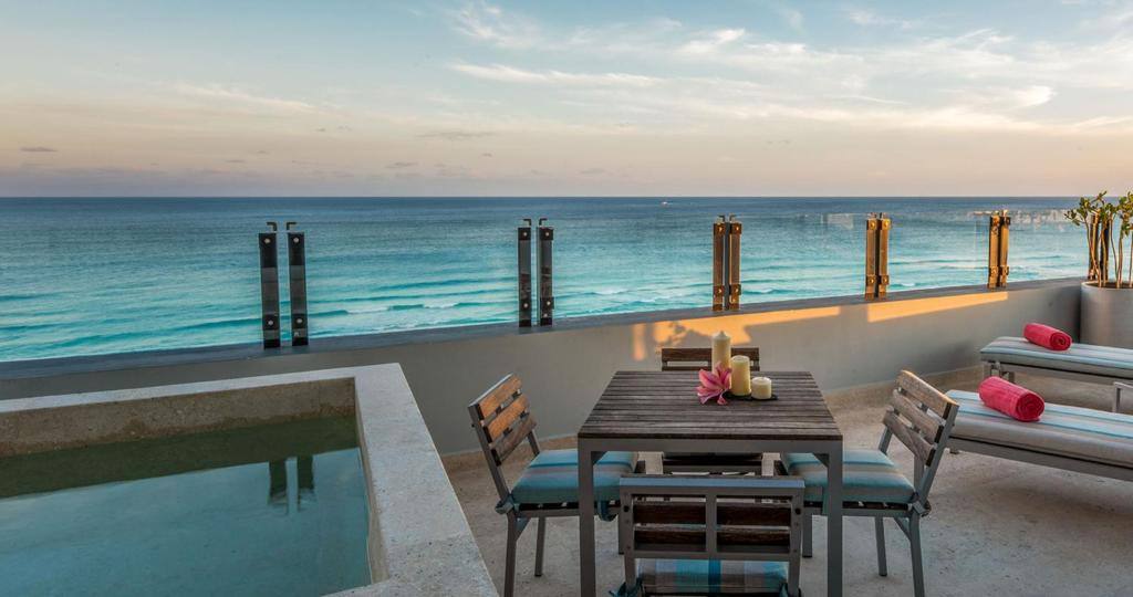 Park Royal Beach Cancún: Balcony/terrace