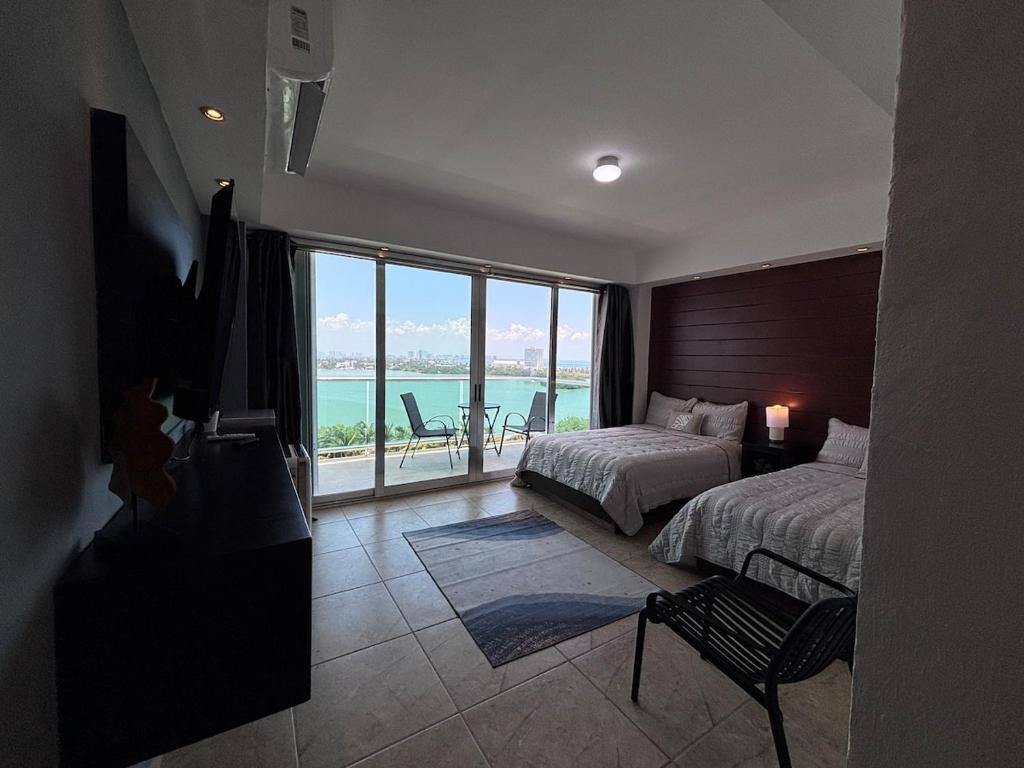 Punta Cancun: View
