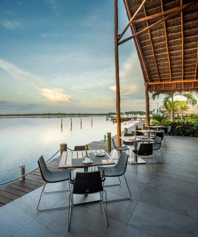 Real Inn Cancún: Restaurant