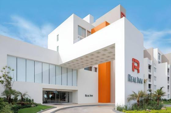 Real Inn Cancún: Property views