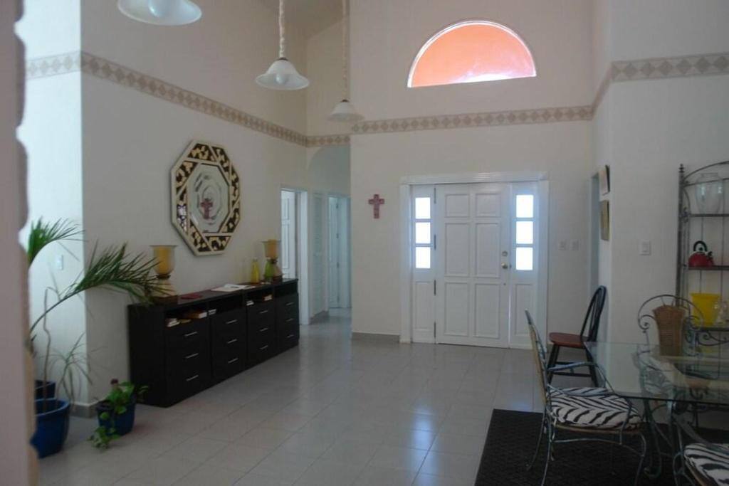 Residencia Los Encantos: Property views