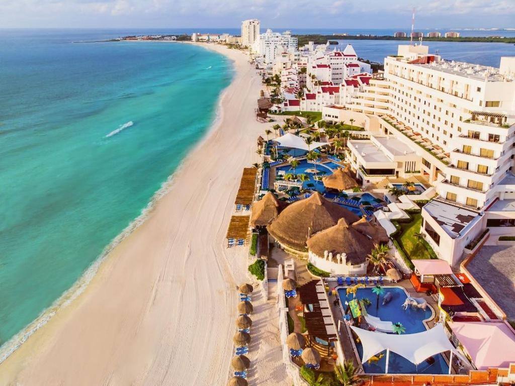 Royal Solaris Cancún: Property views
