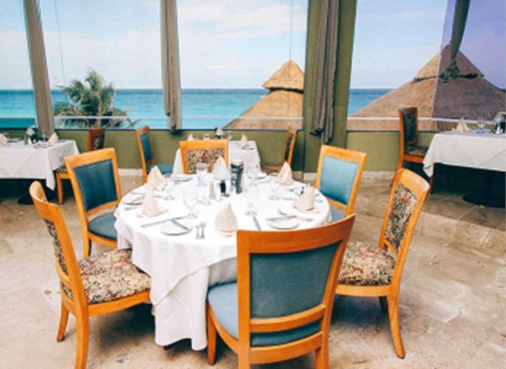 Royal Solaris Cancún: On-site dining