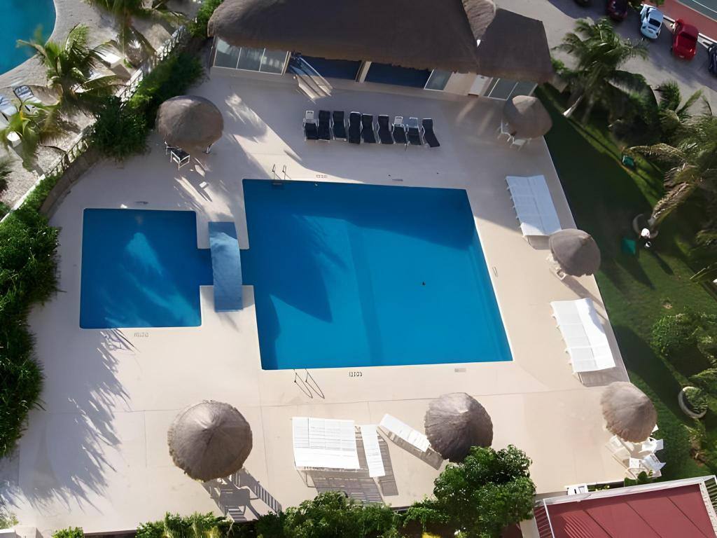 Salvia Cancun: Swimming pool