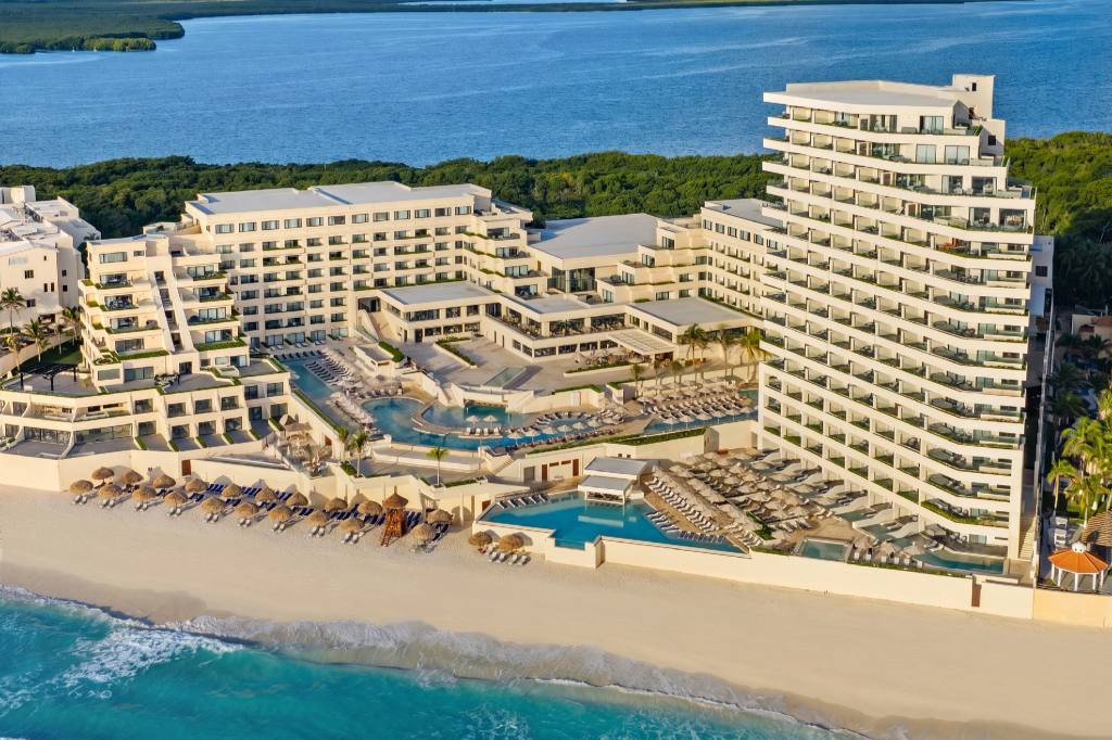 Secrets Mirabel Cancún Resort & Spa: Exterior view