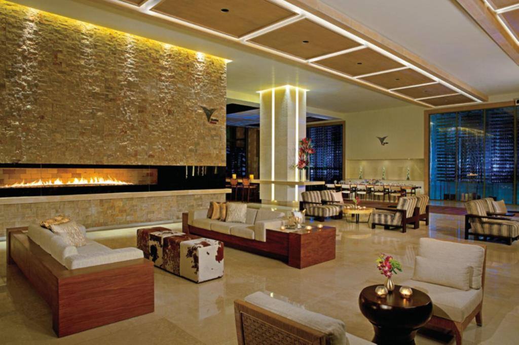 Secrets The Vine Cancun: Lobby