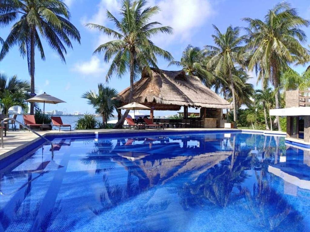 Sina Suites Cancun - Solo Adultos: View