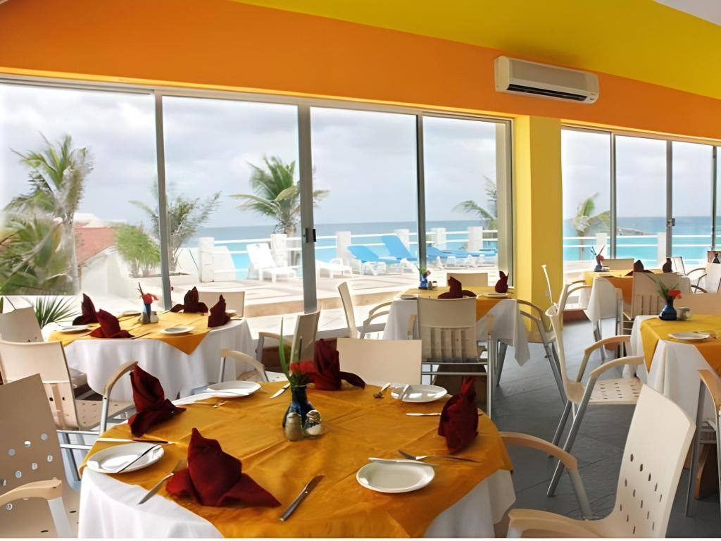Solymar Beach Resort: Restaurant