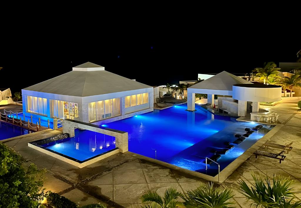 Solymar Beach Resort: Facilities