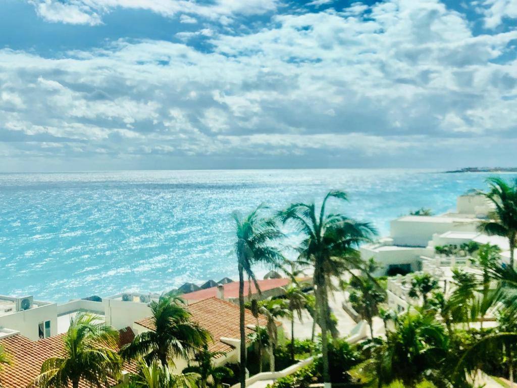Solymar Beach Resort: Surrounding environment