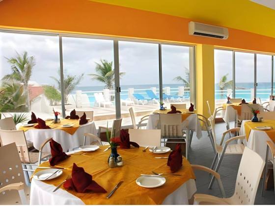 Solymar Beach Resort: Restaurant