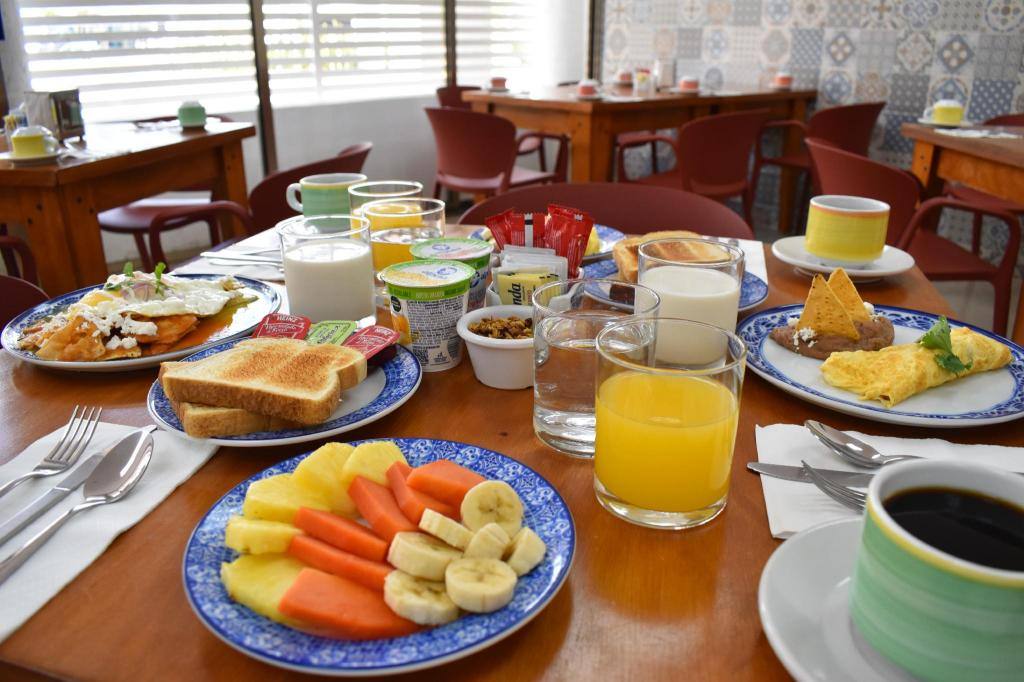 Suites Gaby Hotel: On-site dining