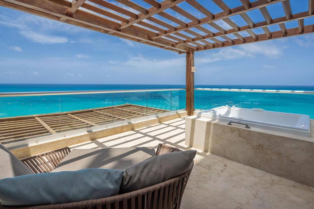 Sun Palace Cancun: Attractions