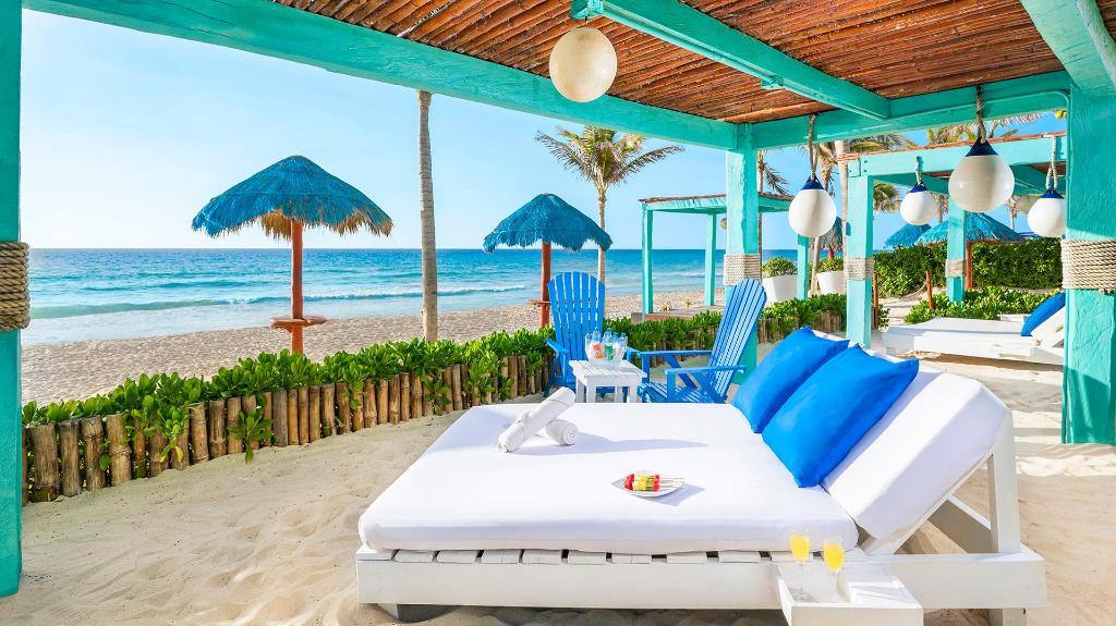 The Grand Oasis Cancun: Beach