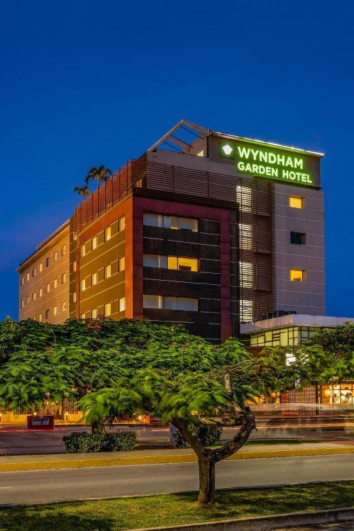 Wyndham Garden Cancun Downtown: Lobby